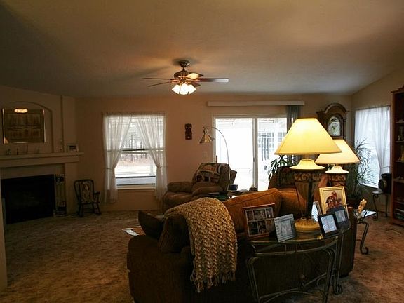 5th image of 4067 Pine Meadows Dr