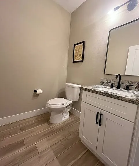 724 N Naples St — Photo 14