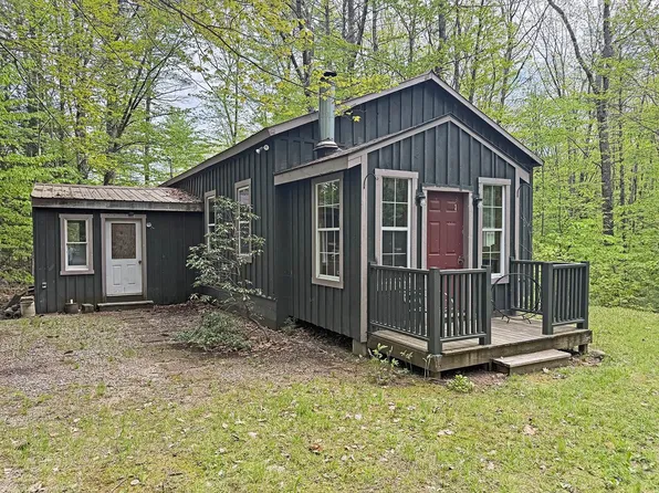 2 Youngs Road, Ossipee, NH 03864