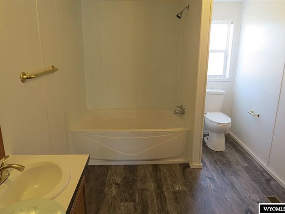 5th image of 612 & 616 W Fremont Ave