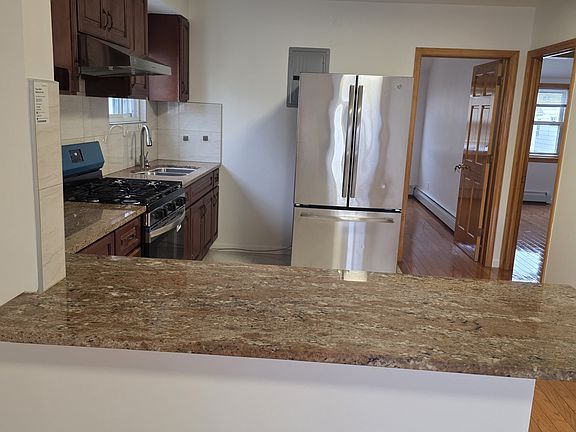 4th image of 14900 19th Ave Floor 2