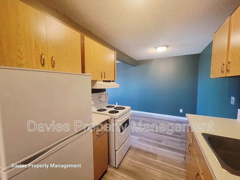 Britannia Youngstown community — Photo 4