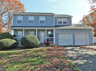 205 Inlet Ave, Manahawkin, NJ 08050