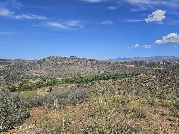 3rd image of 0 E Winding View Dr