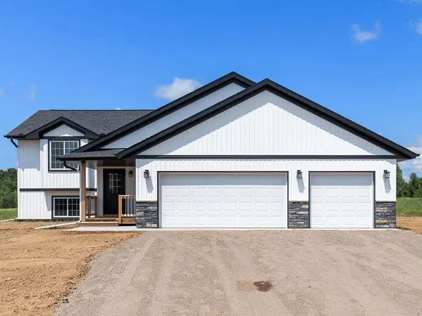 31930 Tucker St NE, Cambridge, MN 55008