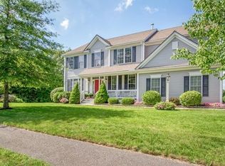 29 Maple Way, Boylston, MA 01505