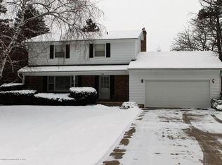 7458 Pine Manor Dr, Grand Ledge, MI 48837