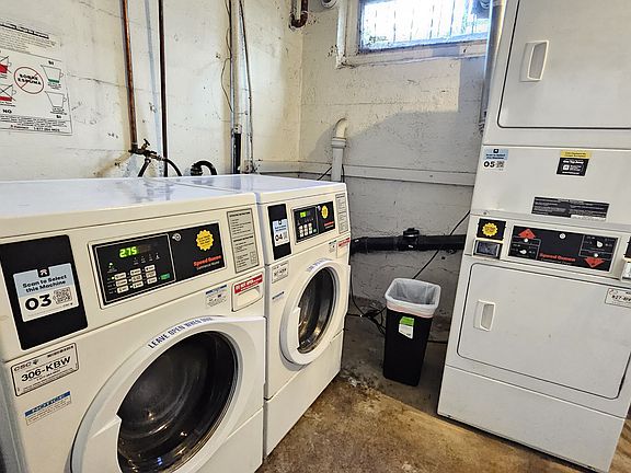 3rd image of 1750 S Longwood Ave #19
