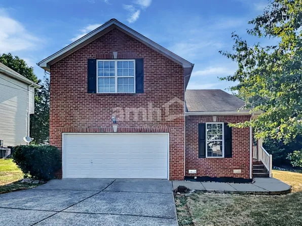 805 McCumber Dr, Antioch, TN 37013