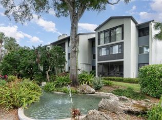 11 Escondido Cir UNIT 109, Altamonte Springs, FL 32701