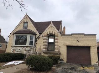 3640 W 99th St, Evergreen Park, IL 60805