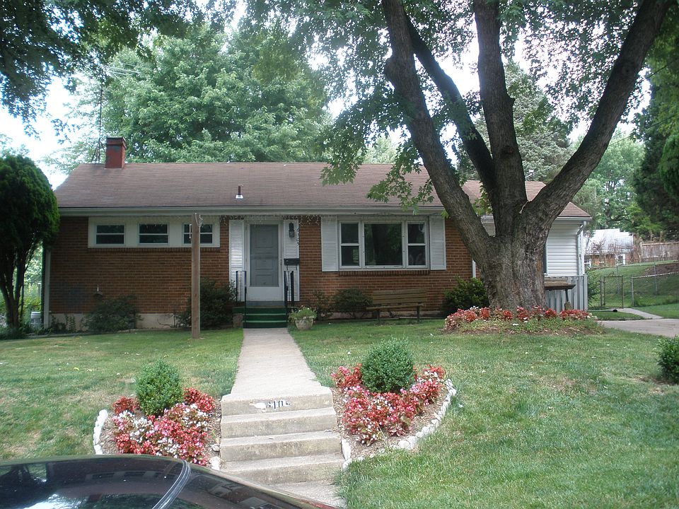 1st image of 6105 Houston Ct