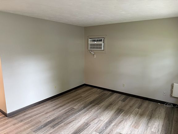 5th image of 2212 Melanie Ln #A