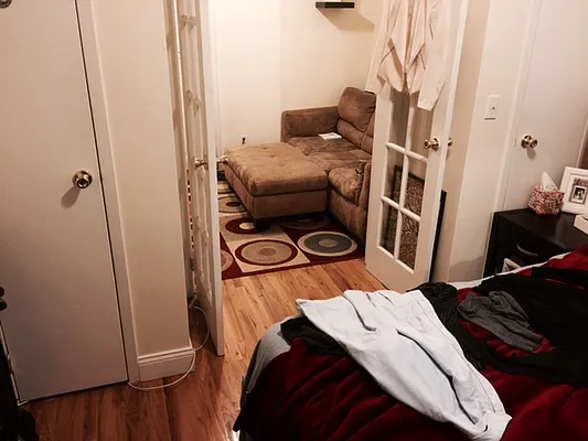 Rented by Crosstown Apartments NYC | media 33