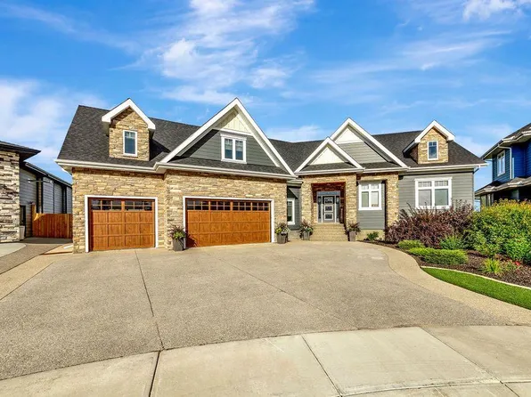 6308 E 20a Street Close, Lloydminster, AB T9V 3J9