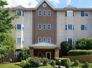 333 Paoli Pointe Dr, Paoli, PA 19301