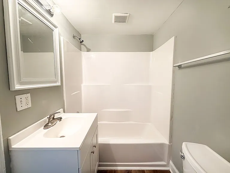 1812 John Ross Rd — Photo 20