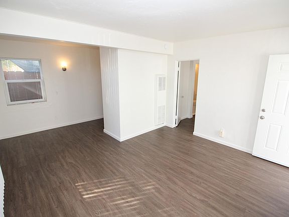 2nd image of 5042 W Point Loma Blvd APT 1
