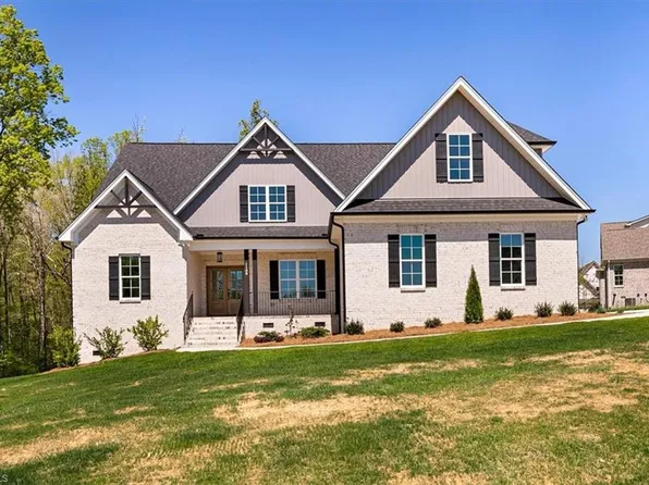 1108 Haniel Dr, Summerfield, NC 27358