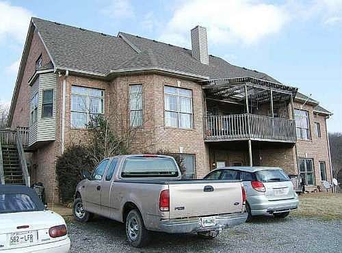 2nd image of 1538 Wrights Ln