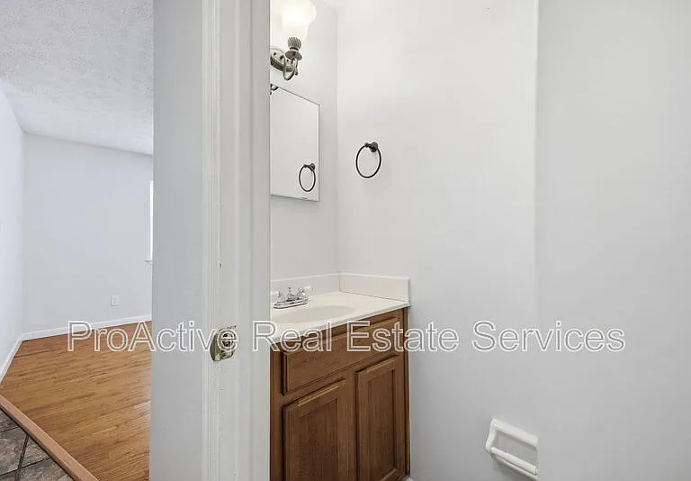 3228 Dunnbury Ct #1 — Photo 9