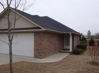 40 Shady Brook Ct, Sumter, SC 29154