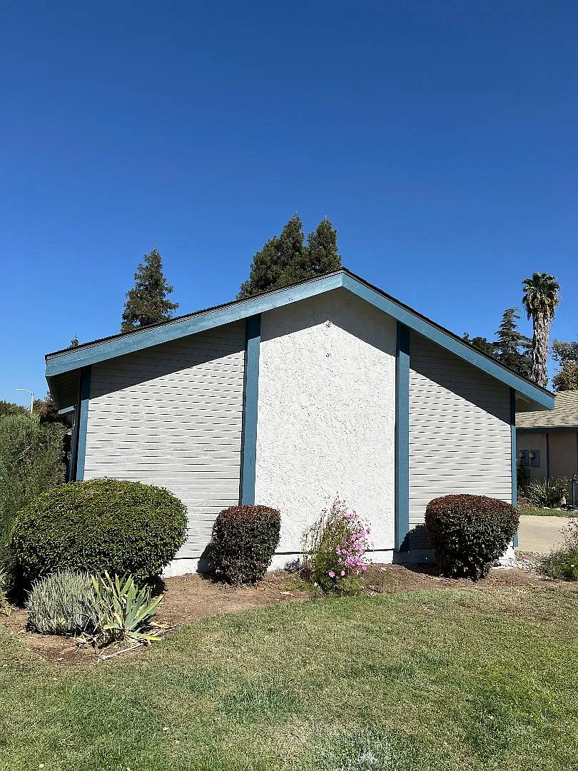 3 bed, 1467 sqft, $1,700 — Photo 3
