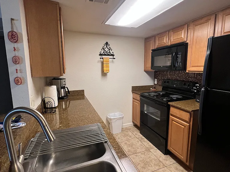 101 S Players Club Dr — Photo 44