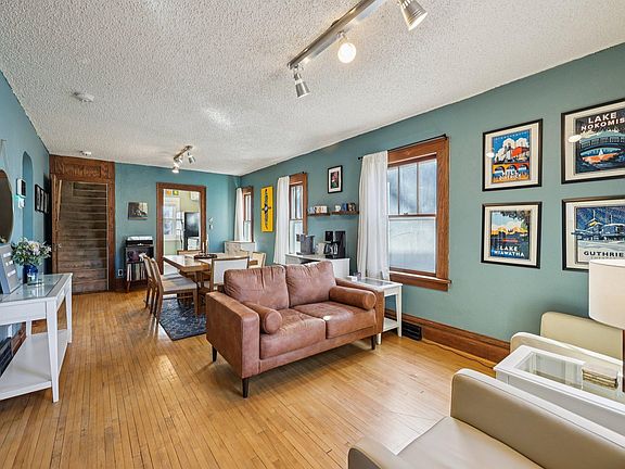 5th image of 4323 12th Ave S