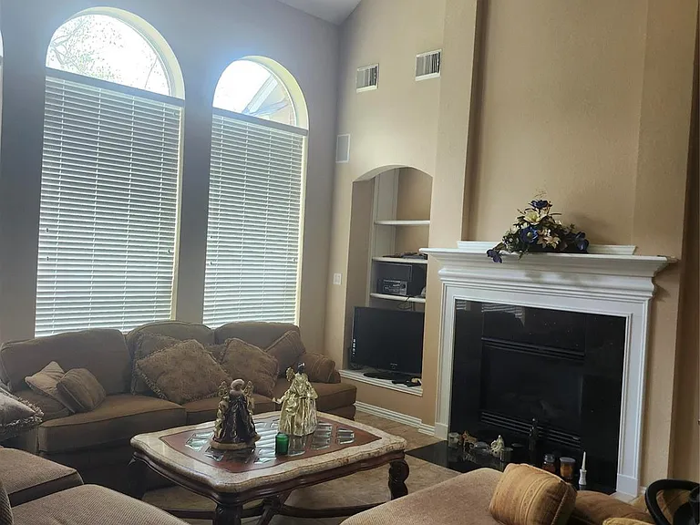 4627 Lake Knoll Ct — Photo 11