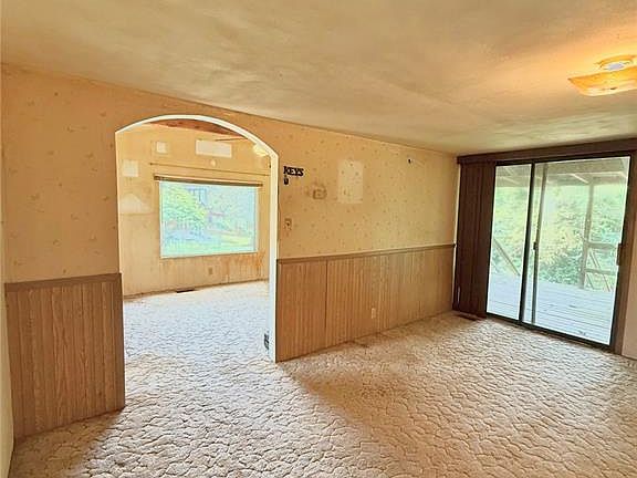 4th image of 13332 E Sunrise Lake Dr