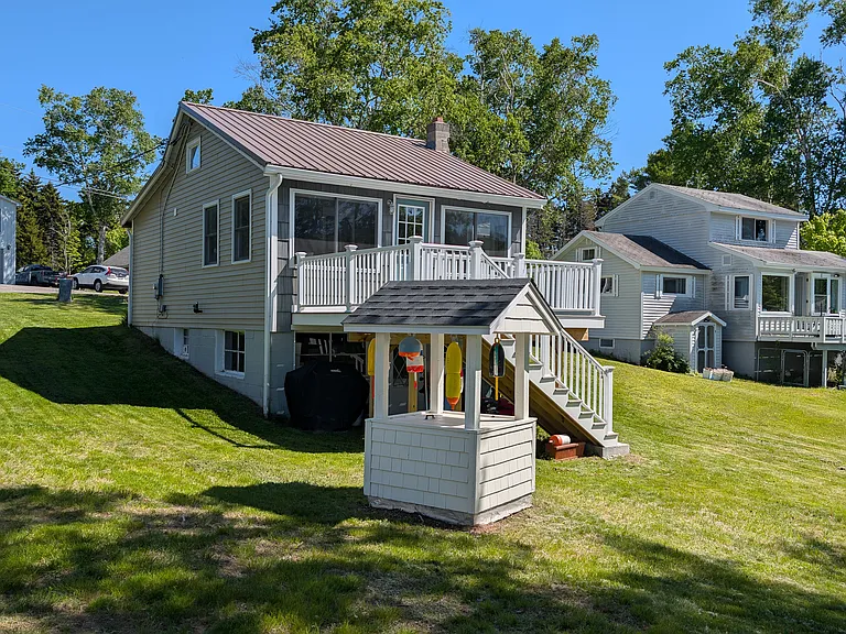 61 Tide Mill Cove Rd — Photo 7