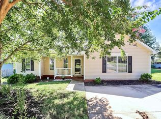 776 Chipmeadow Ln, York, SC 29745