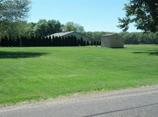 4734 W Shore Dr, Bremen, IN 46506