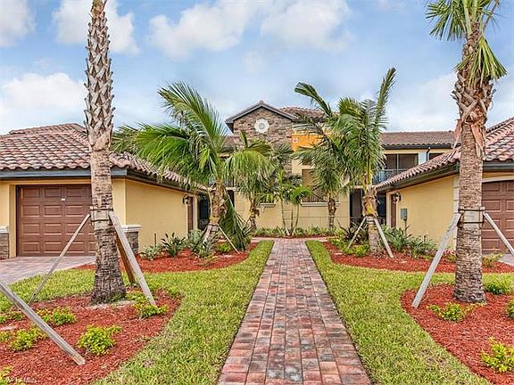 4th image of 9529 Avellino Way Unit 2815