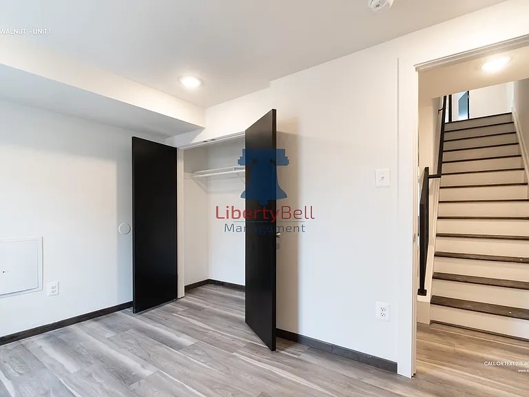 5734 WALNUT — Photo 11