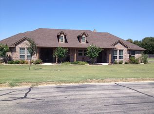 6508 Colonial Dr, Granbury, TX 76049