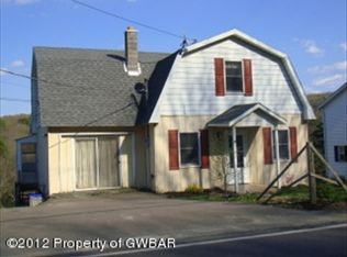 133 Harris Hill Rd, Trucksville, PA 18708