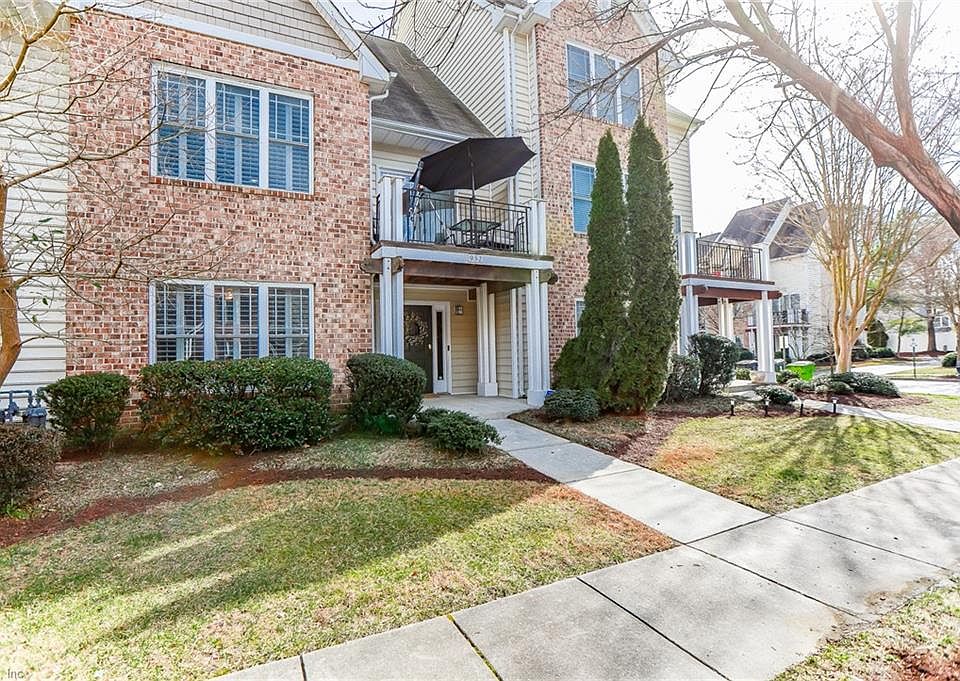 952 Hollymeade Cir, Newport News, VA 23602 Zillow