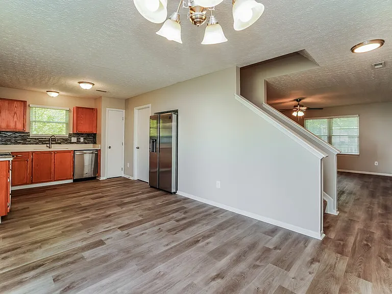 9202 Rhode Island Way — Photo 7