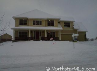 285 Liberty Heights Dr, Chaska, MN 55318