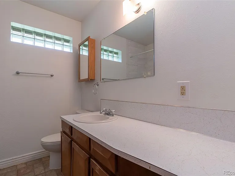 2990 Indiana St — Photo 7