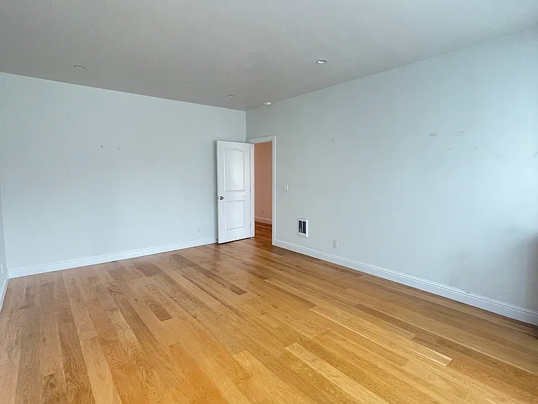 191 5th Ave #1 — Photo 5