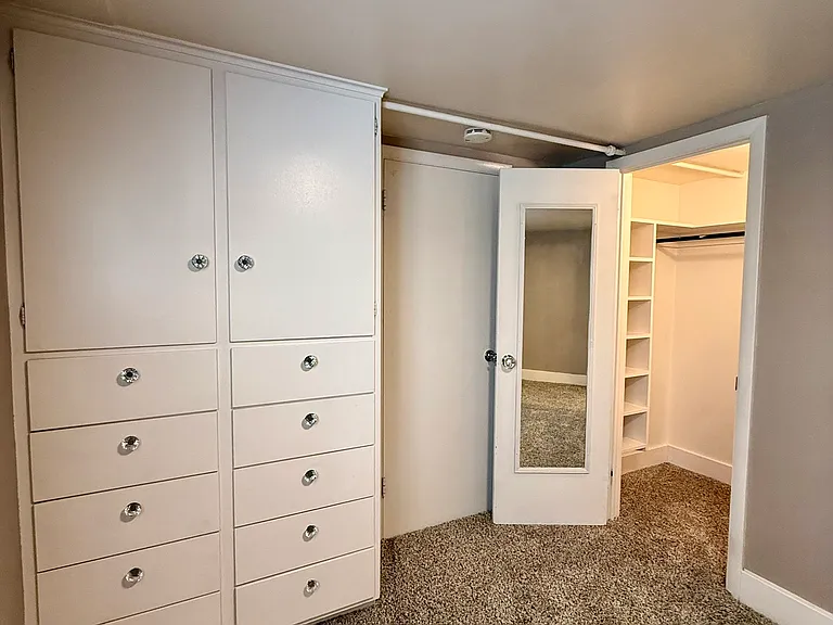 516 S Meldrum St #5 — Photo 16