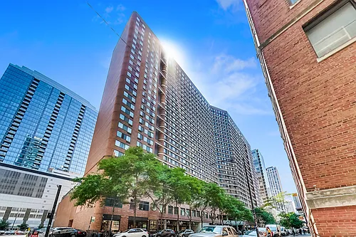 211 E Ohio St Photo 1