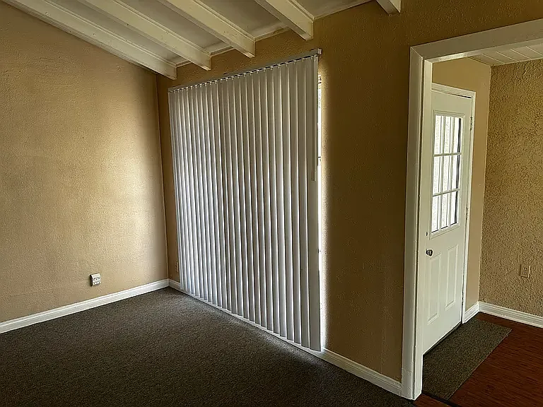 2979 Berkeley Rd — Photo 26