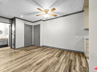 5460 White Oak Ave Unit B103, Los angeles, CA