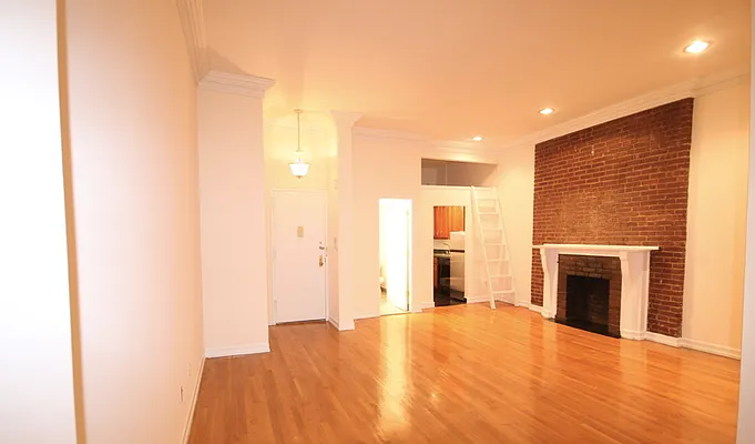 Rented by Luxor Homes & Investment Realty | media 1