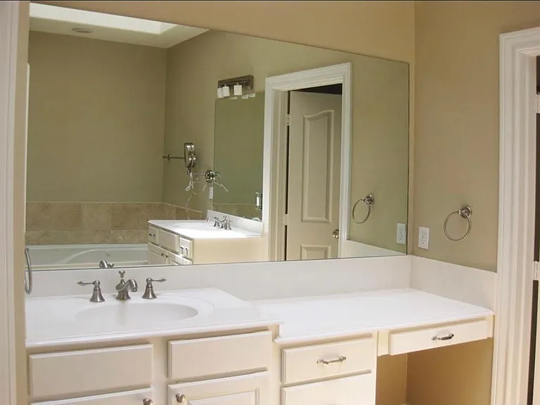 1623 Stuart St — Photo 16