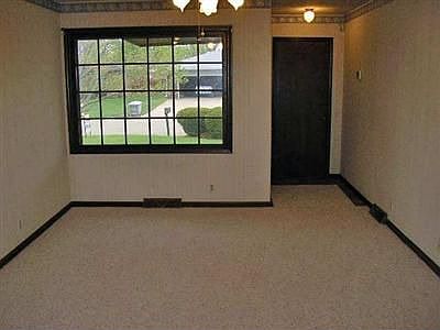 2nd image of 417 Venus Ave